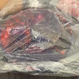 Supreme x SOUTH2 WEST8